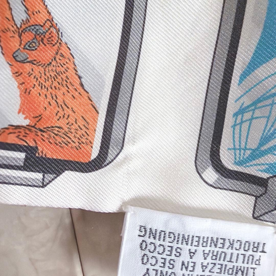 【エルメス】2023 ツイリー ストーリー スカーフ 動物 (お箱なし)