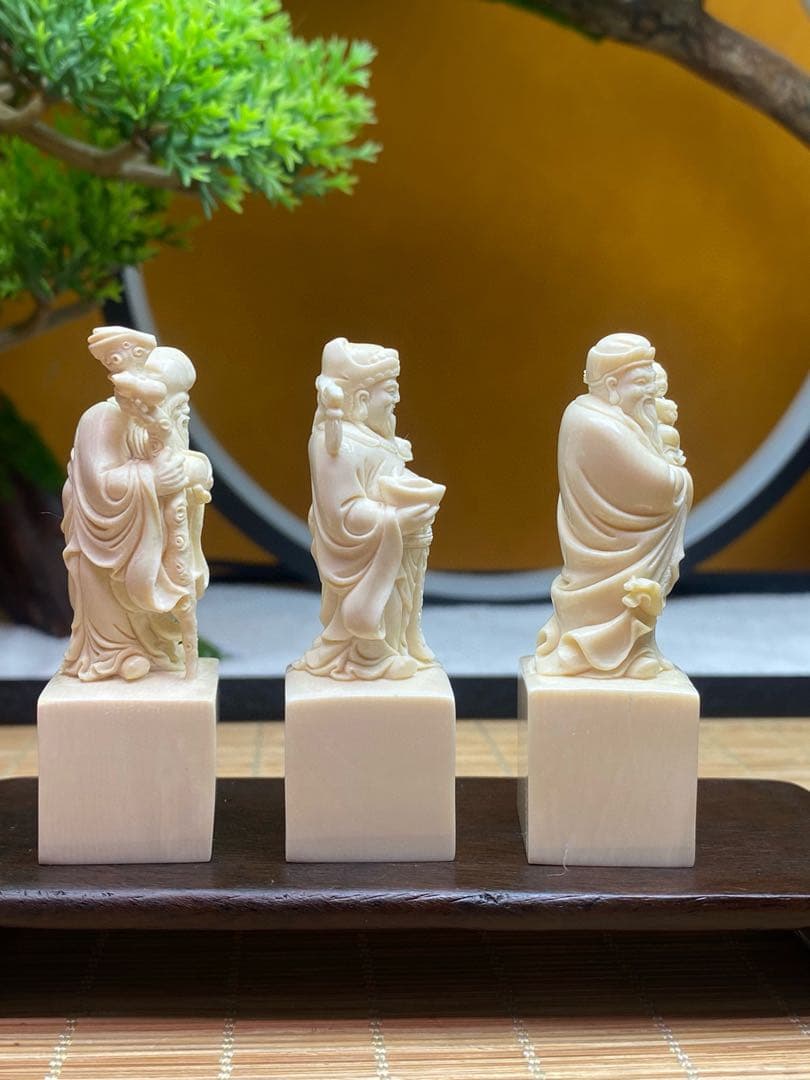 天然マンモス牙美しい手作り彫刻　福禄寿　置物