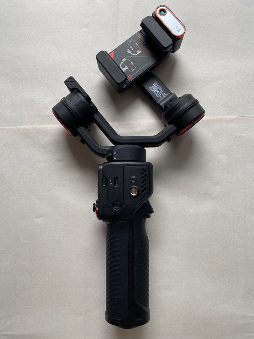 Hohem iSteady M7 高性能スマホジンバル