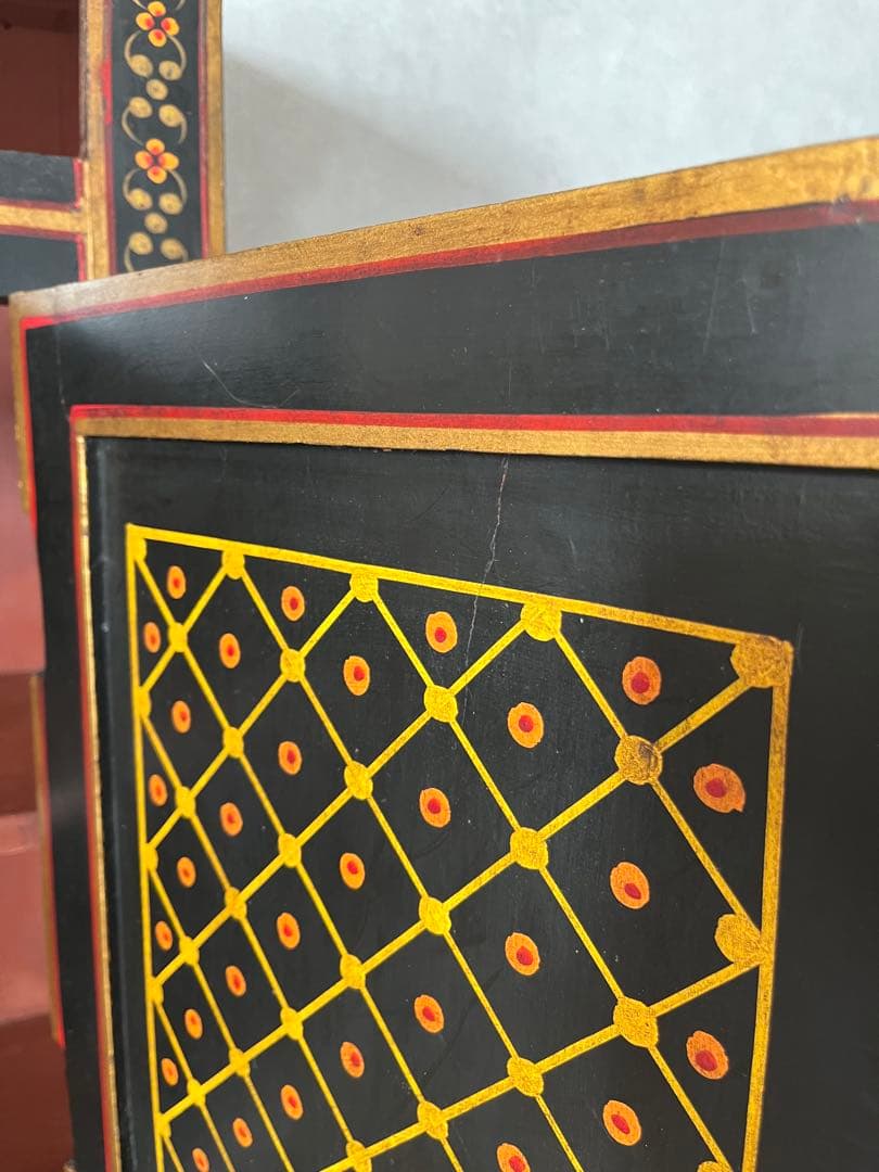 アンティークチェスト　アンティークチェスト　アンティーク花柄