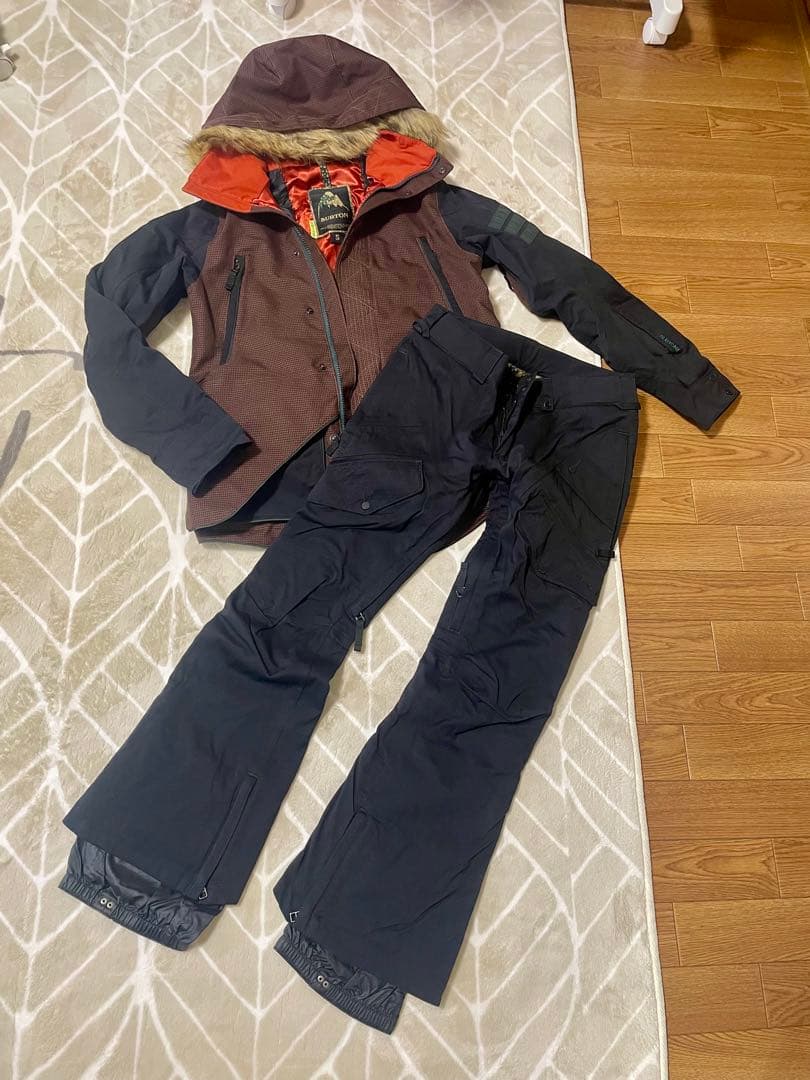 BURTON スノボ スキー ウェア上下セット Sサイズ レディース