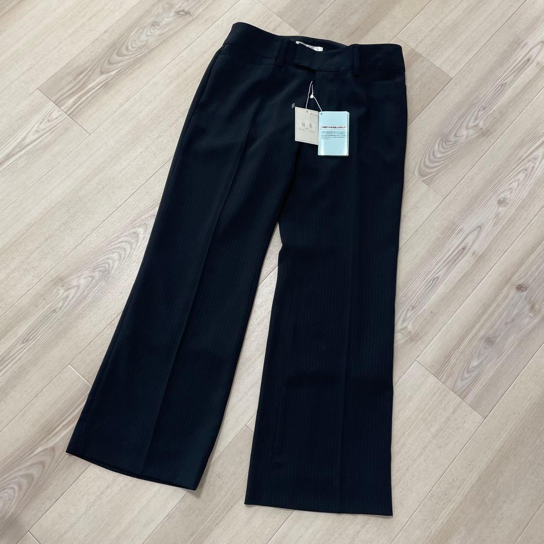 【新品・タグ付き】KUMIKYOKUストライプ　ウォッシャブル　ブラック　スーツ