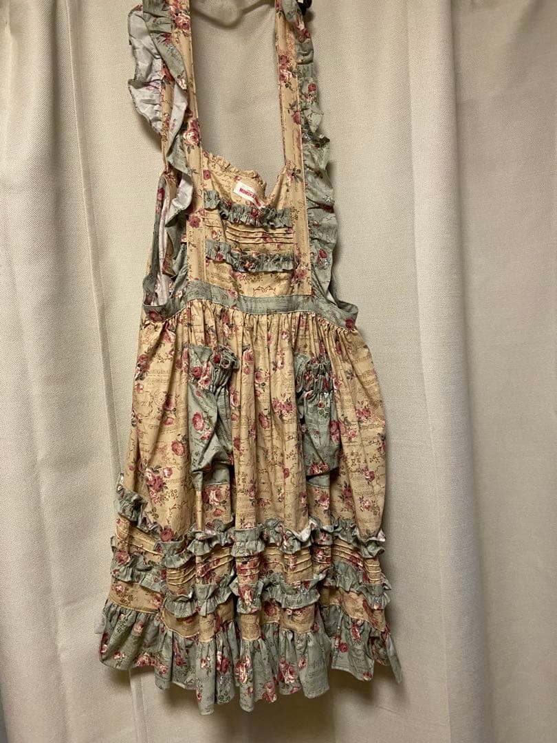 モモコハウス　エプロン