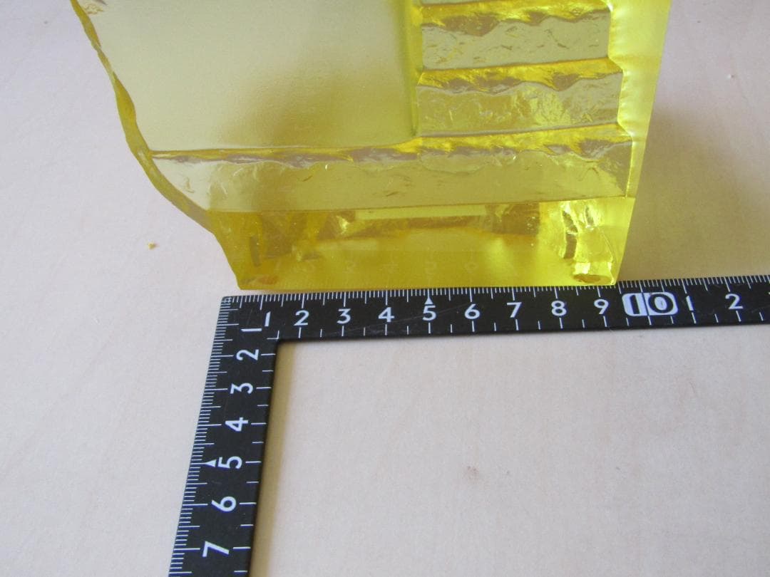 クリスタルガラス　 階段 彫刻　置物　オブジェ 縁起物