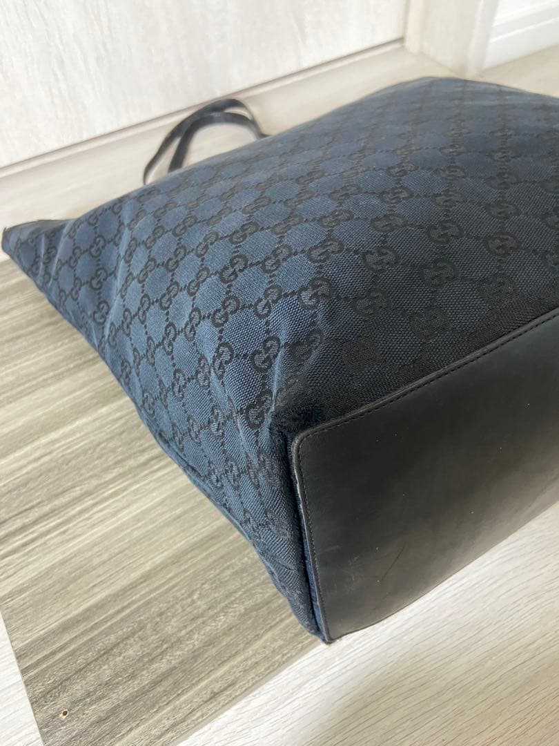 GUCCI トートバッグ　GG柄　キャンバス　ブラック　大容量