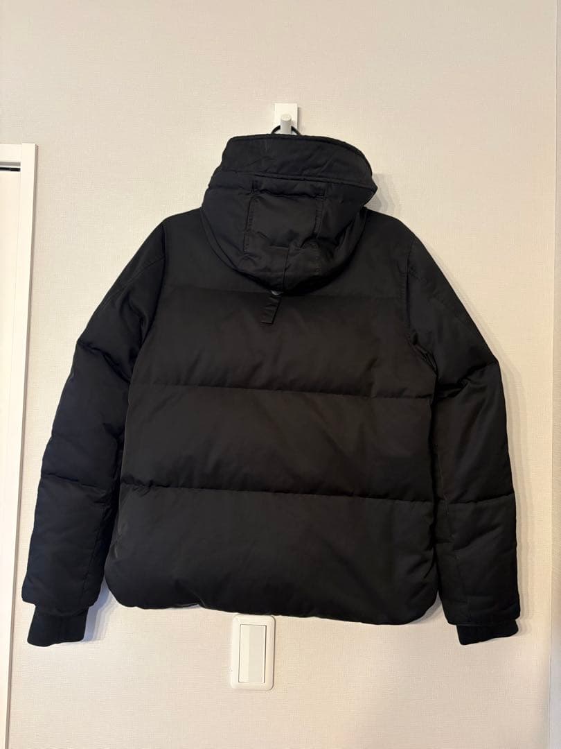 Kenzo ブラックダウンジャケット フード付き