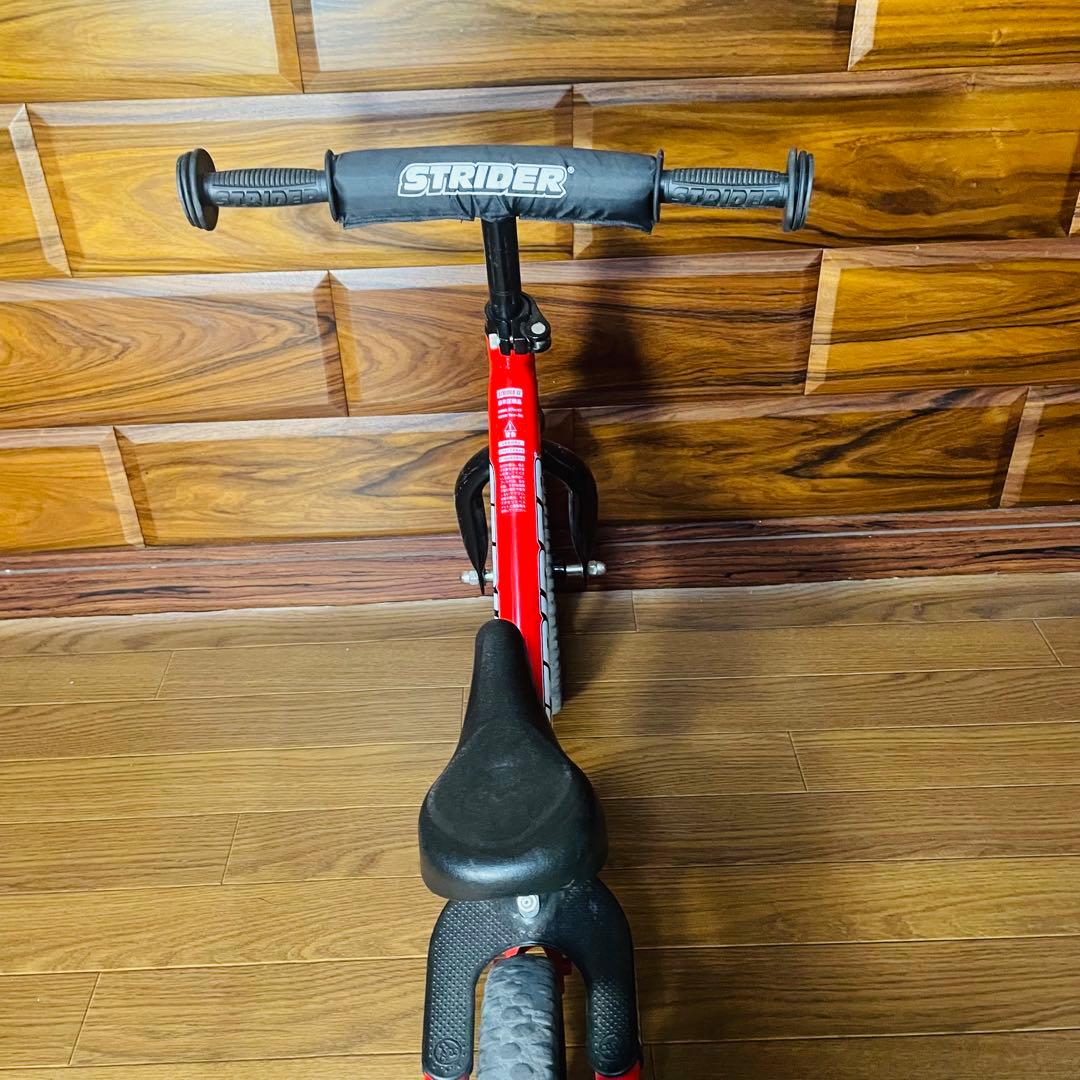 【美品】STRIDER ストライダー スポーツモデル 12インチ 赤 レッド