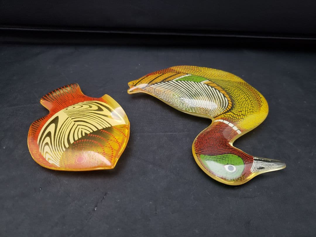 アクリルガラス　オブジェ　置物　ブラジル製