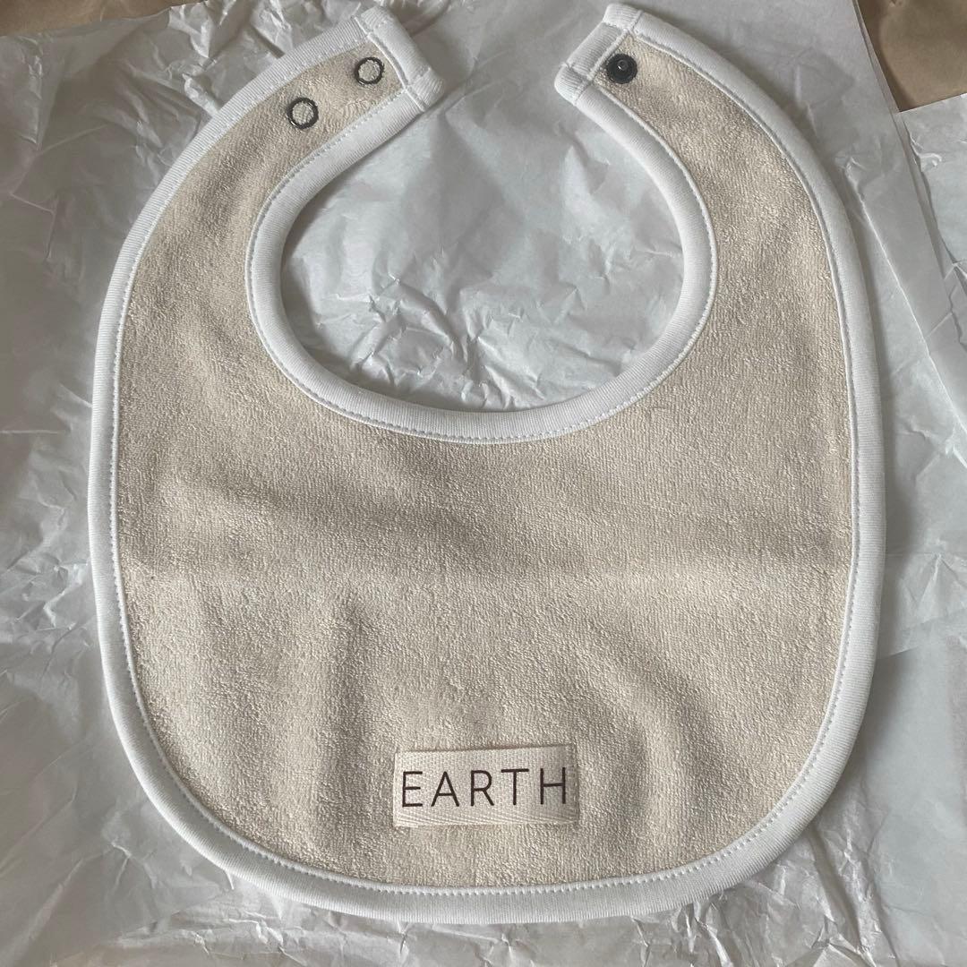 新品　EARTH THE ARCHIVE オーガニックビブ　スタイ