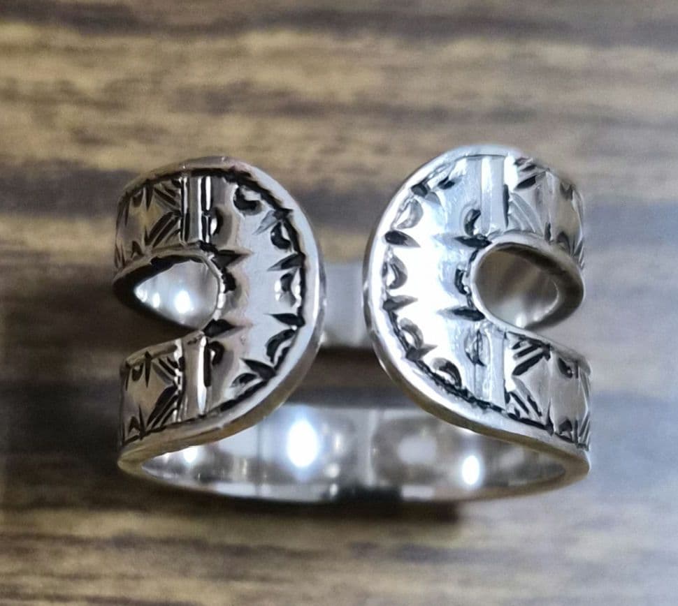 アダワットゥントゥアレグ　シルバーリング