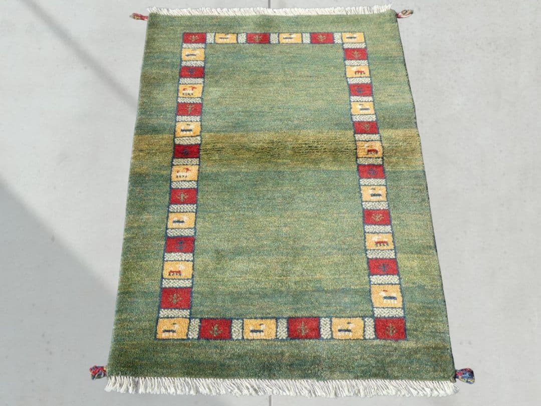 ⏰️ギリギリSALE⏰️　120×87cm　ギャッベ　イラン産　ペルシャ絨毯