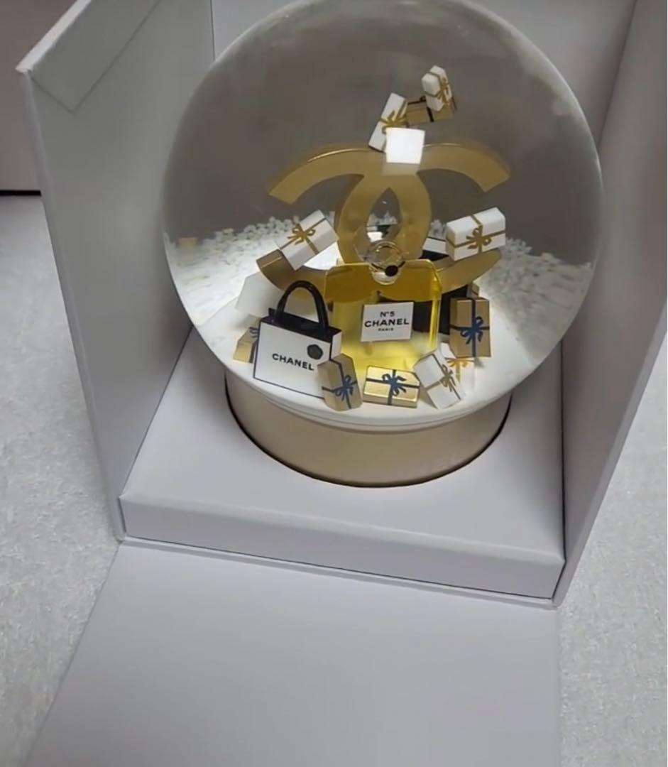 非売品シャネル　CHANEL ホリデー　VIP海外限定　スノーボール