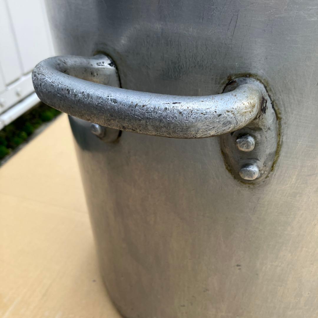 業務用　大型アルミ製　大容量　寸胴鍋　持ち手付き　内径約48cm　分厚いアルミ製