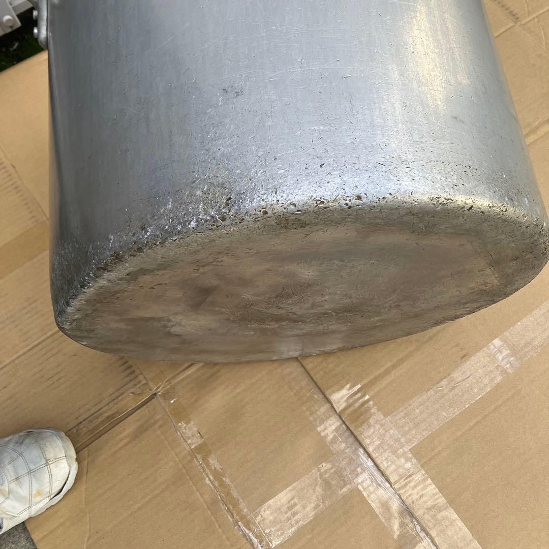 業務用　大型アルミ製　大容量　寸胴鍋　持ち手付き　内径約48cm　分厚いアルミ製