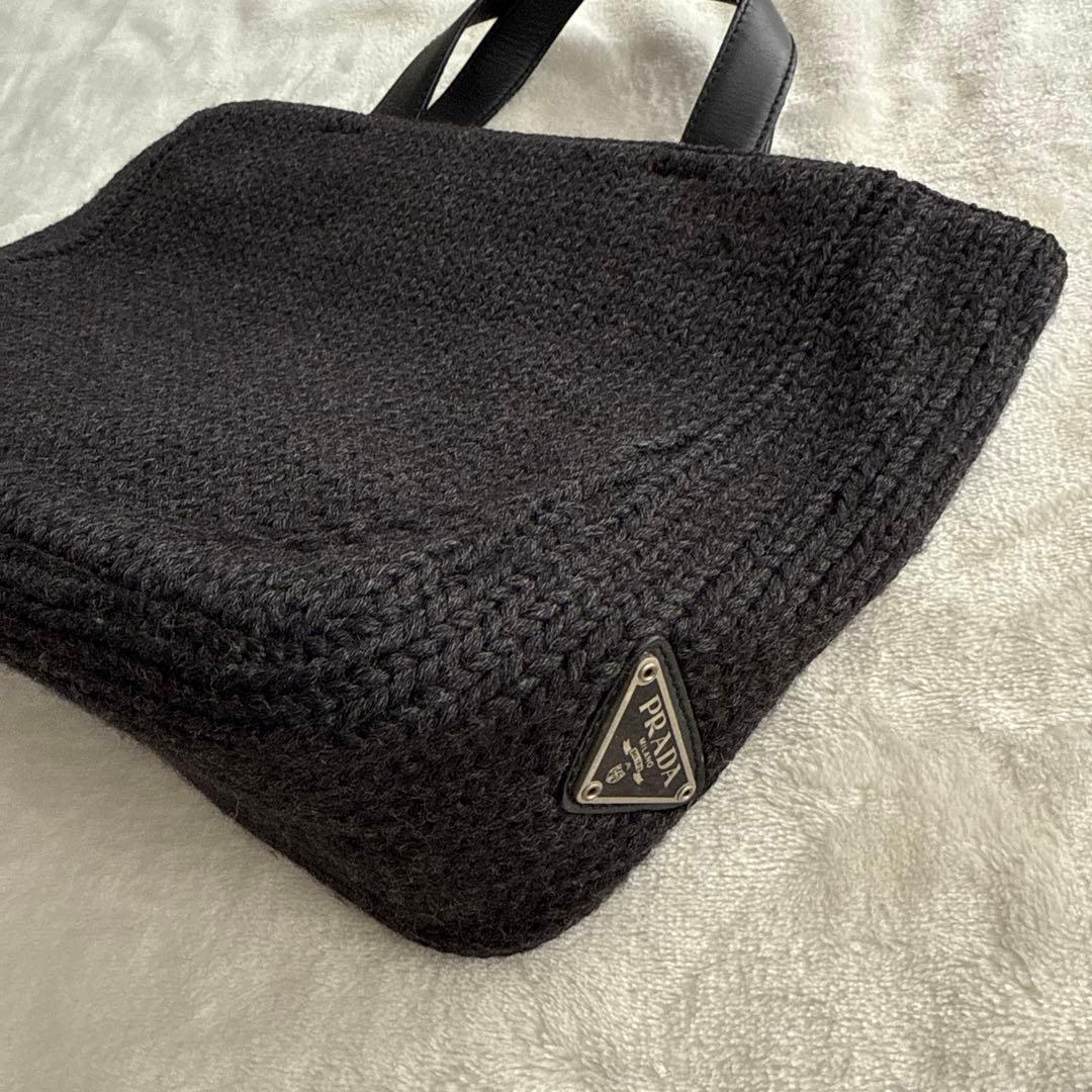 あくび様　PRADA プラダ ハンドバッグ ウール ニット 三角プレート