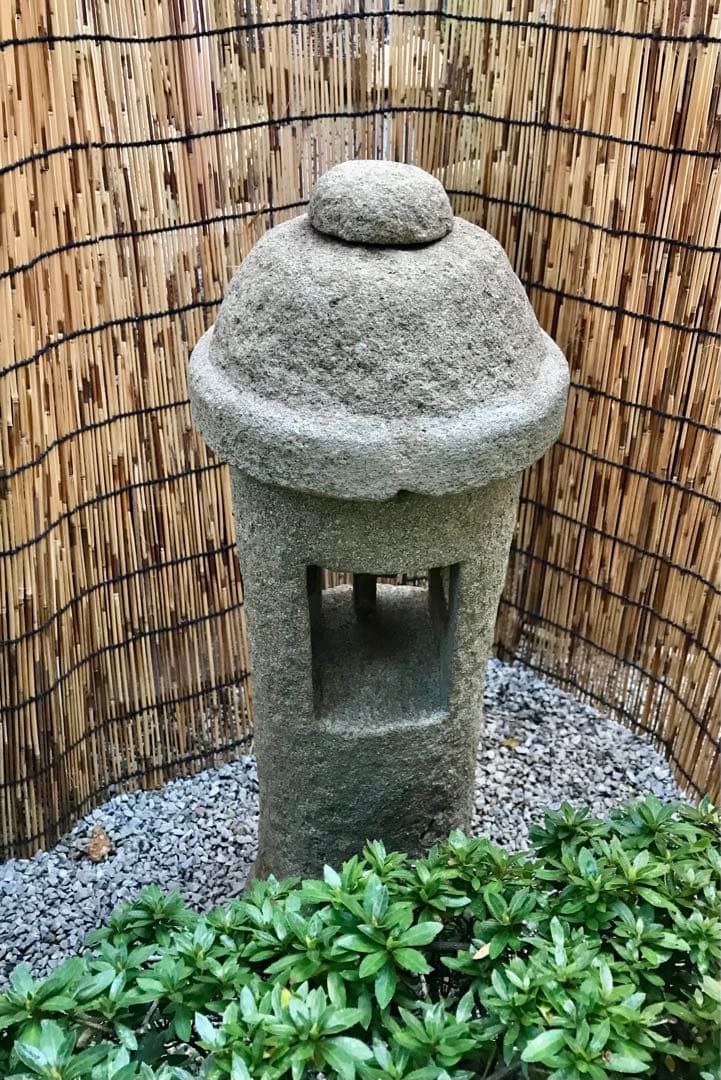 【天然石・石灯篭・露地庭灯篭・坪庭灯篭・和洋庭園灯篭】庭石オブジェ箱庭造園飾り石
