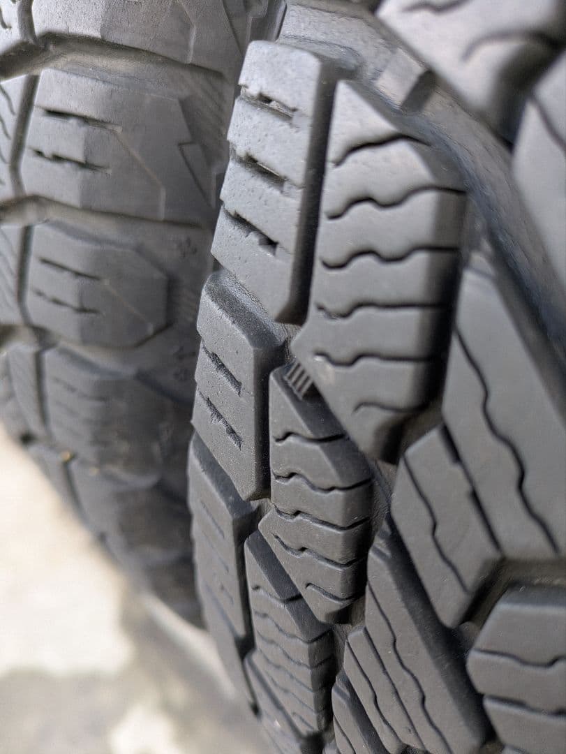 155/65R14　スタッドレスタイヤ