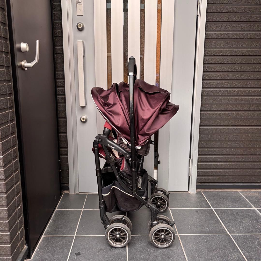 メチャカルハンディPlus オート４キャス 軽量 combi コンビ ベビーカー