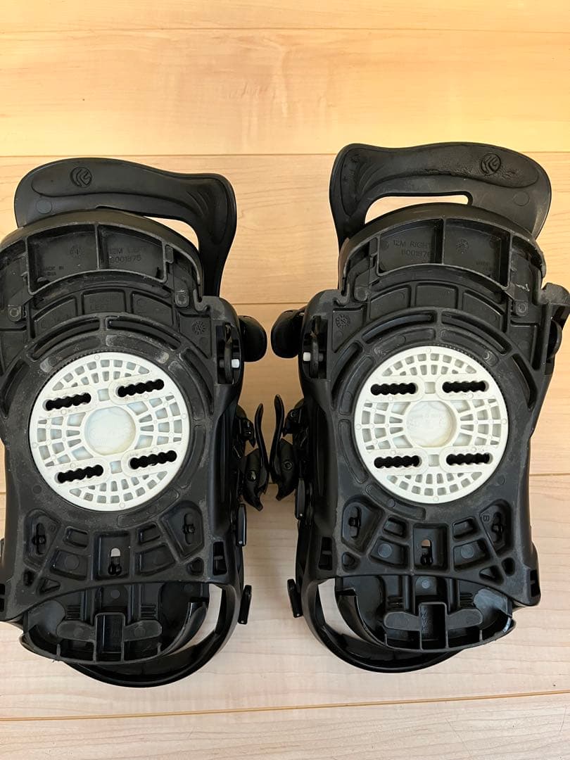 FLUX ビンディング　ブラック