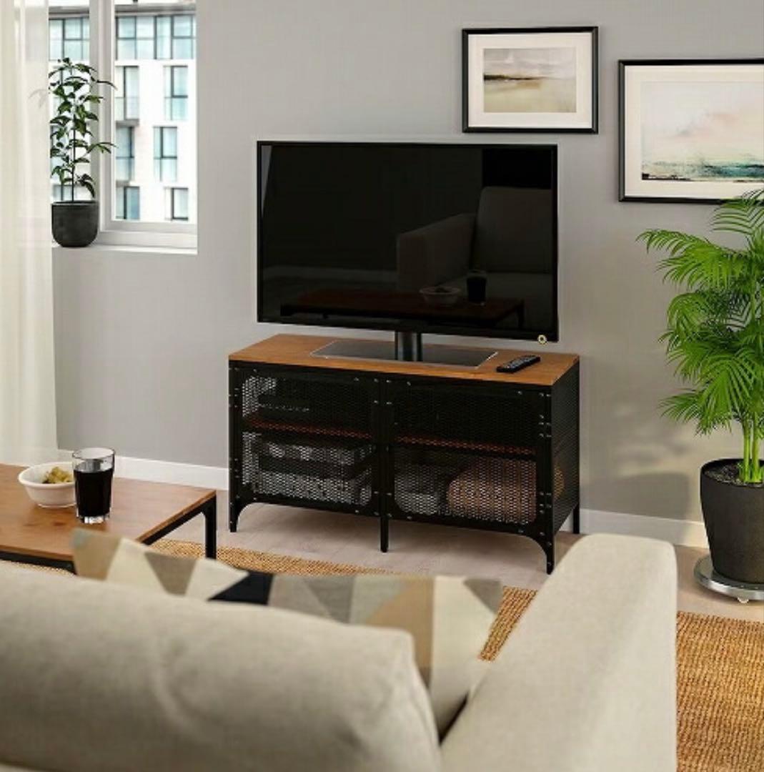 フィエルボ(IKEA) テレビ台