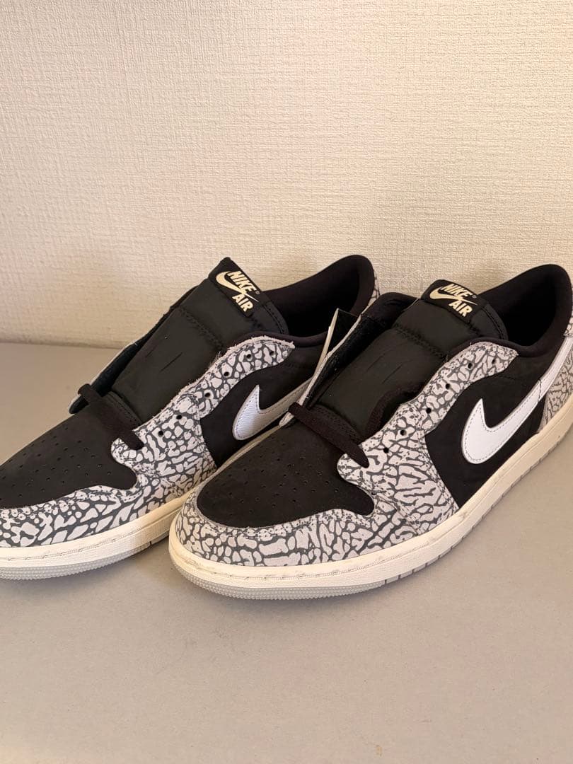 NIKE Air Force 1 レトロ ロー OG ブラックセメント