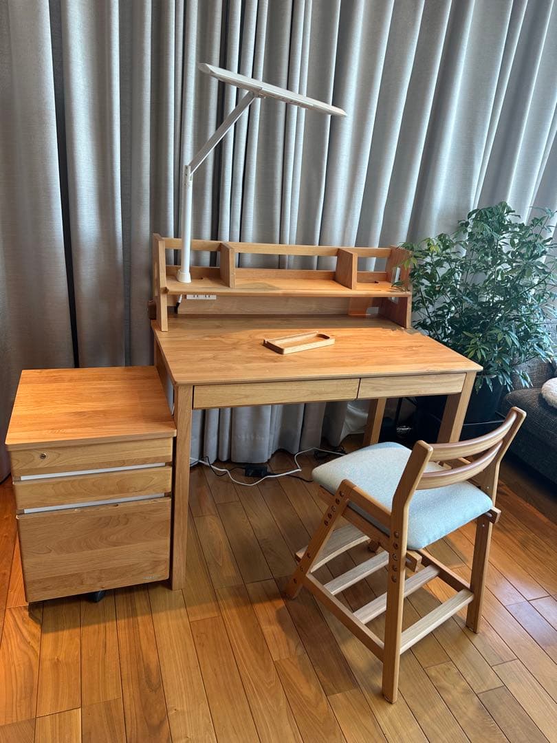 【堀田木工所】学習机＆ワゴン＆椅子＆【KOISUMI】LEDデスクライト