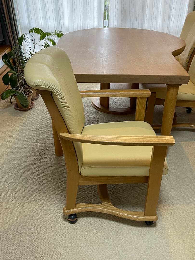 【2/20で終了•送料込】ナガノインテリア キャスター肘付ダイニングチェア1脚