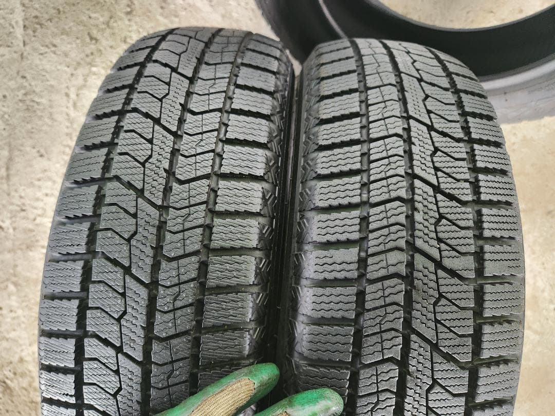 送料込☆2021年製TOYOトーヨータイヤ 175/65R15日本製☆4本