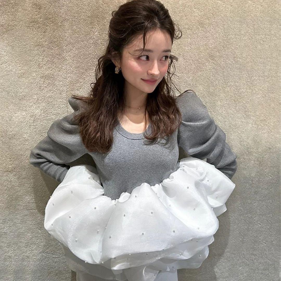 bibiy AMELIE PEPURAMU KNIT グレー　訳あり