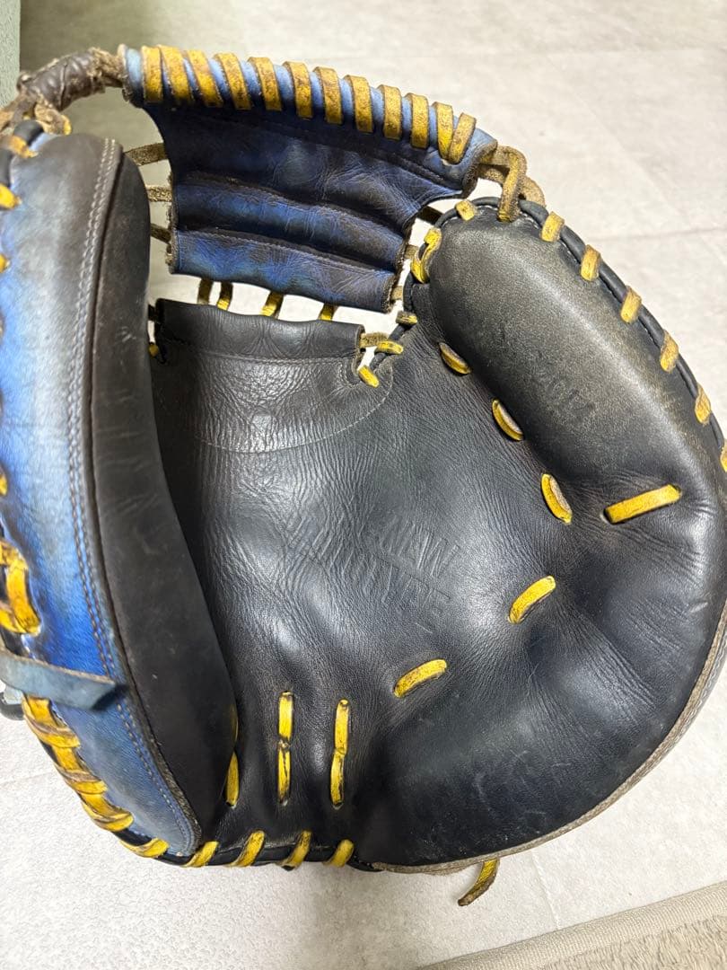 Y*T様 【これ以上下げる予定はありません。】プロ野球　実使用　キャッチャーミッ