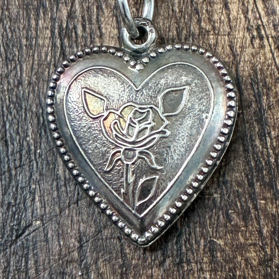 スウィートハートジュエリー ローズ 薔薇 シルバーヴィンテージネックレスNAVY