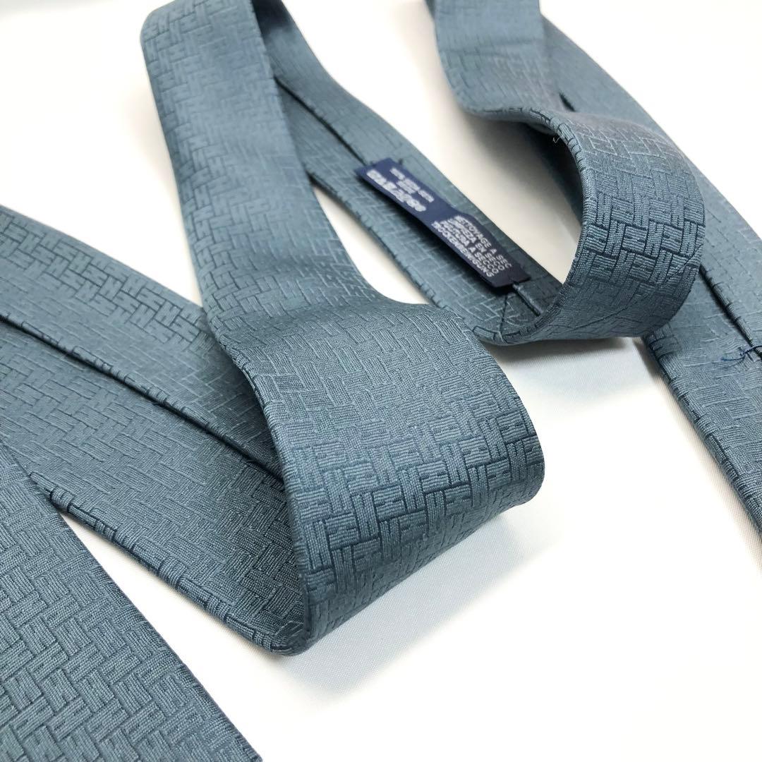 美品✨　HERMES エルメス ネクタイ H柄　ブルー系　最高級　シルク　箱付き