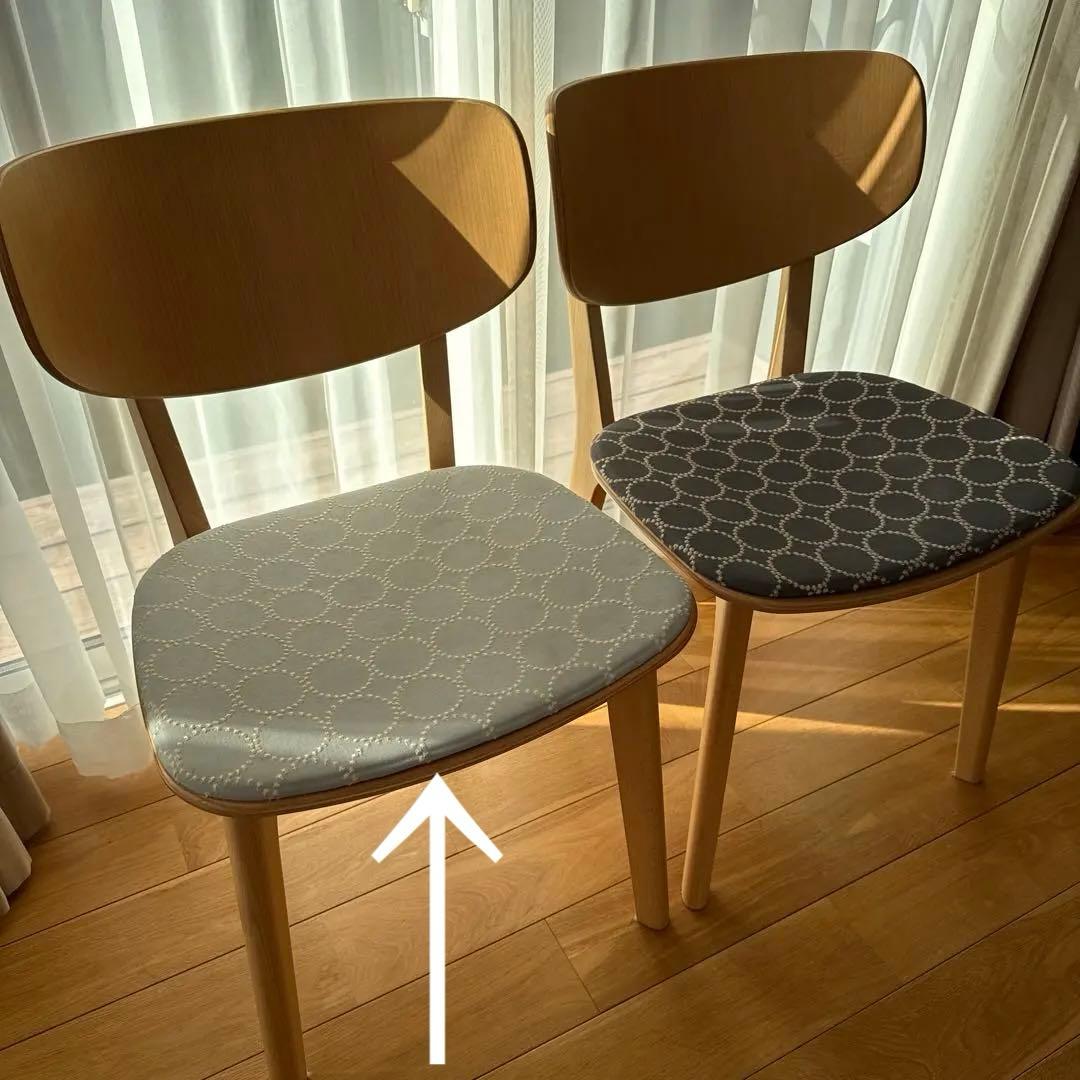 マルニ木工　Roundish ミナペルホネン　深澤直人　薄グレー