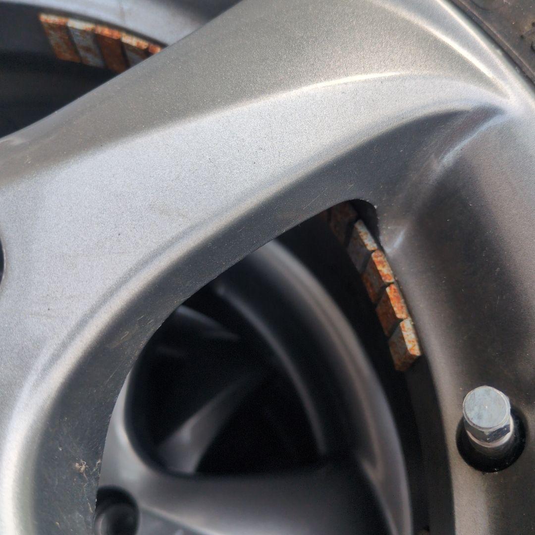 【送料込み】スタッドレスタイヤ　195/65R15 BLIZZAK　VRX