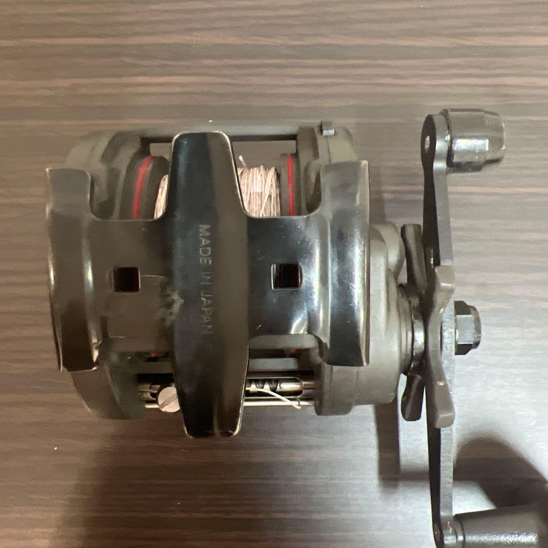 RYOBI CERATEC ALERT 70 リール