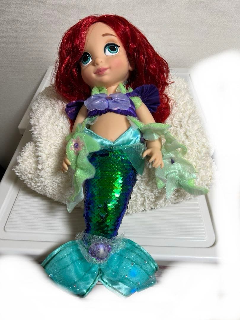 ディズニー、アニメータードールの人形（アリエル）ライト付き