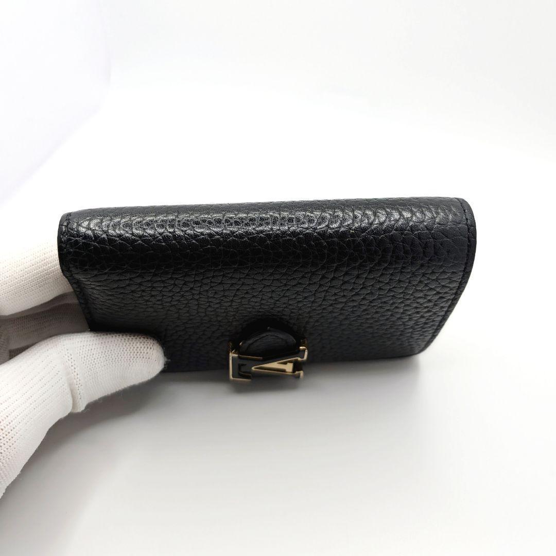 幸さん専用ルイヴィトン M81561 カプシーヌ ヴェルティカル ウォレット