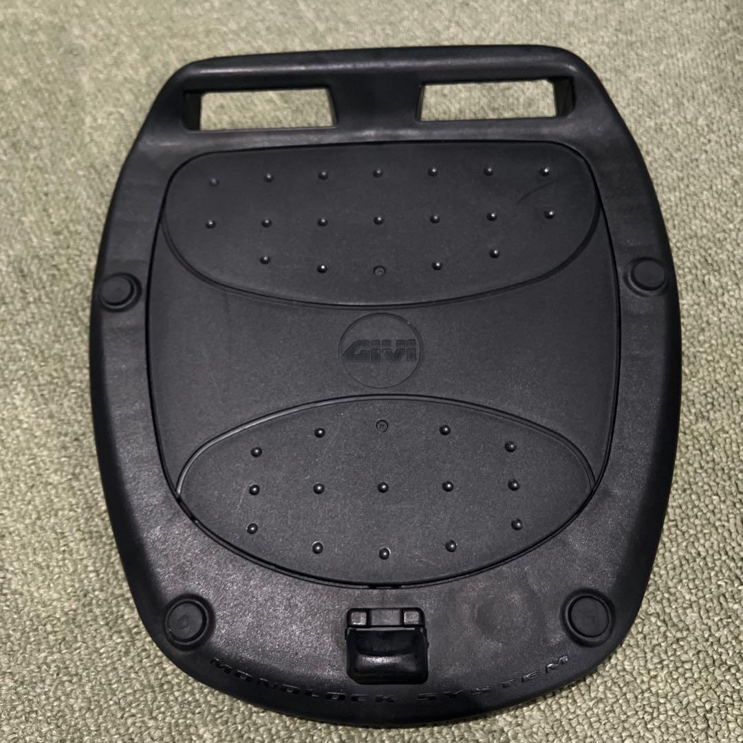 GIVI　ジビ バイク用 リアボックス モノロック 43L E43NTL