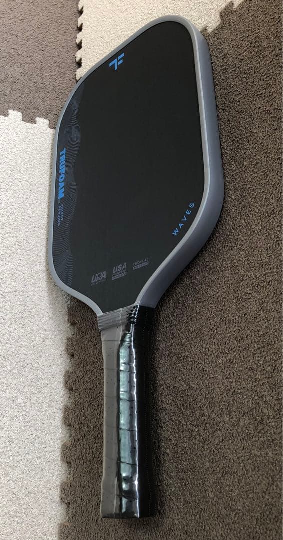 CRBN TruFoam TFW3 ピックルボールパドル