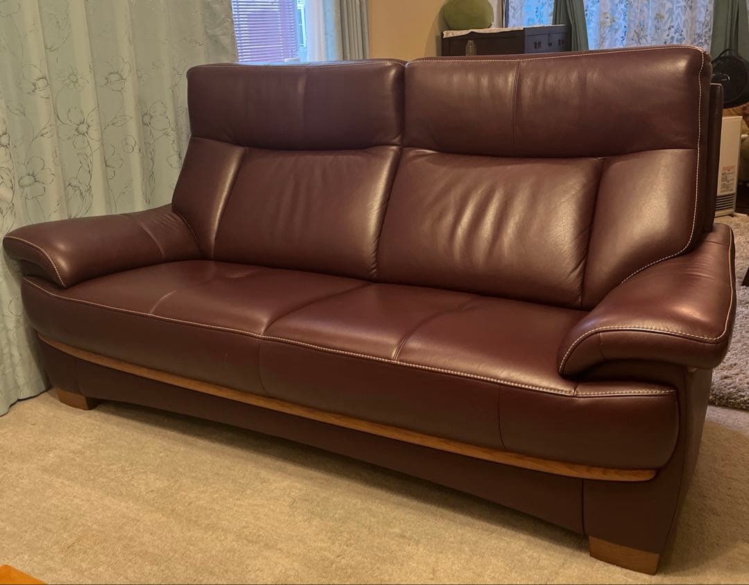 カリモク　 ソファーCHITANO 本革