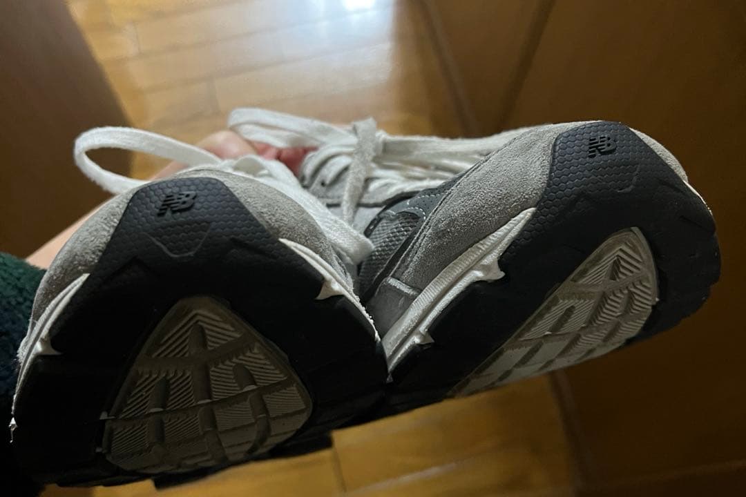 【美品】New Balance 990v5 グレー スニーカー 24.5cm