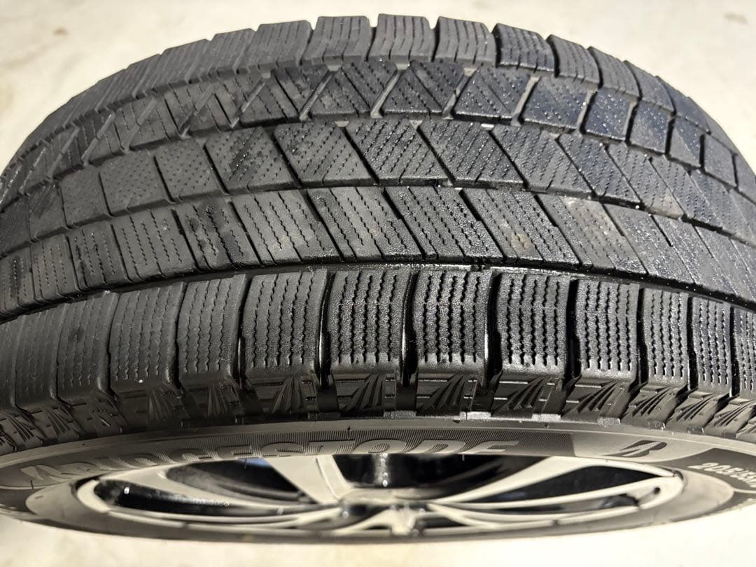 ゆっちぃ ブリヂストン VRX3 205/55R16 23年製 4本目