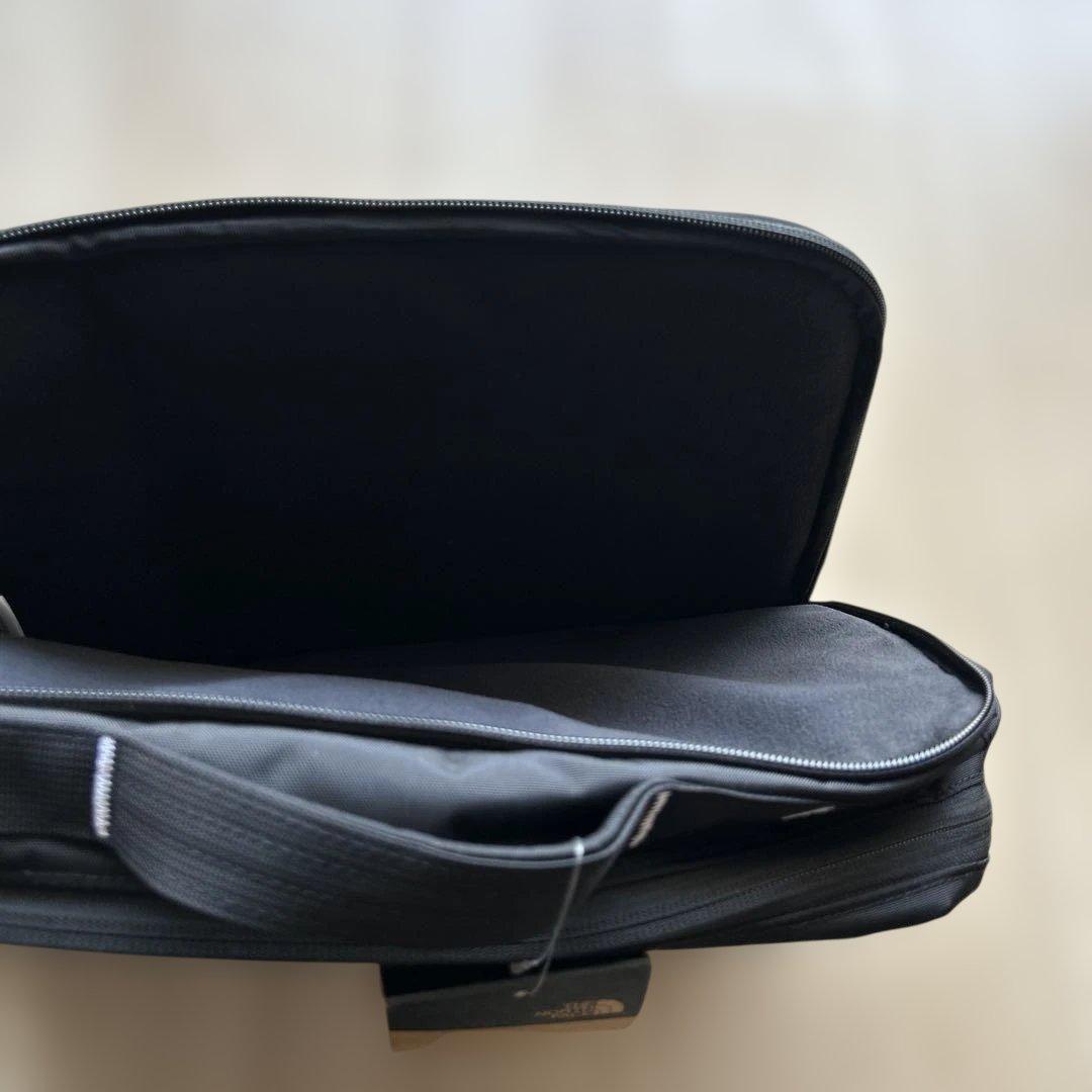 新品 ノースフェイス ボディーバッグ ベースキャンプ 11L タブレットポケット