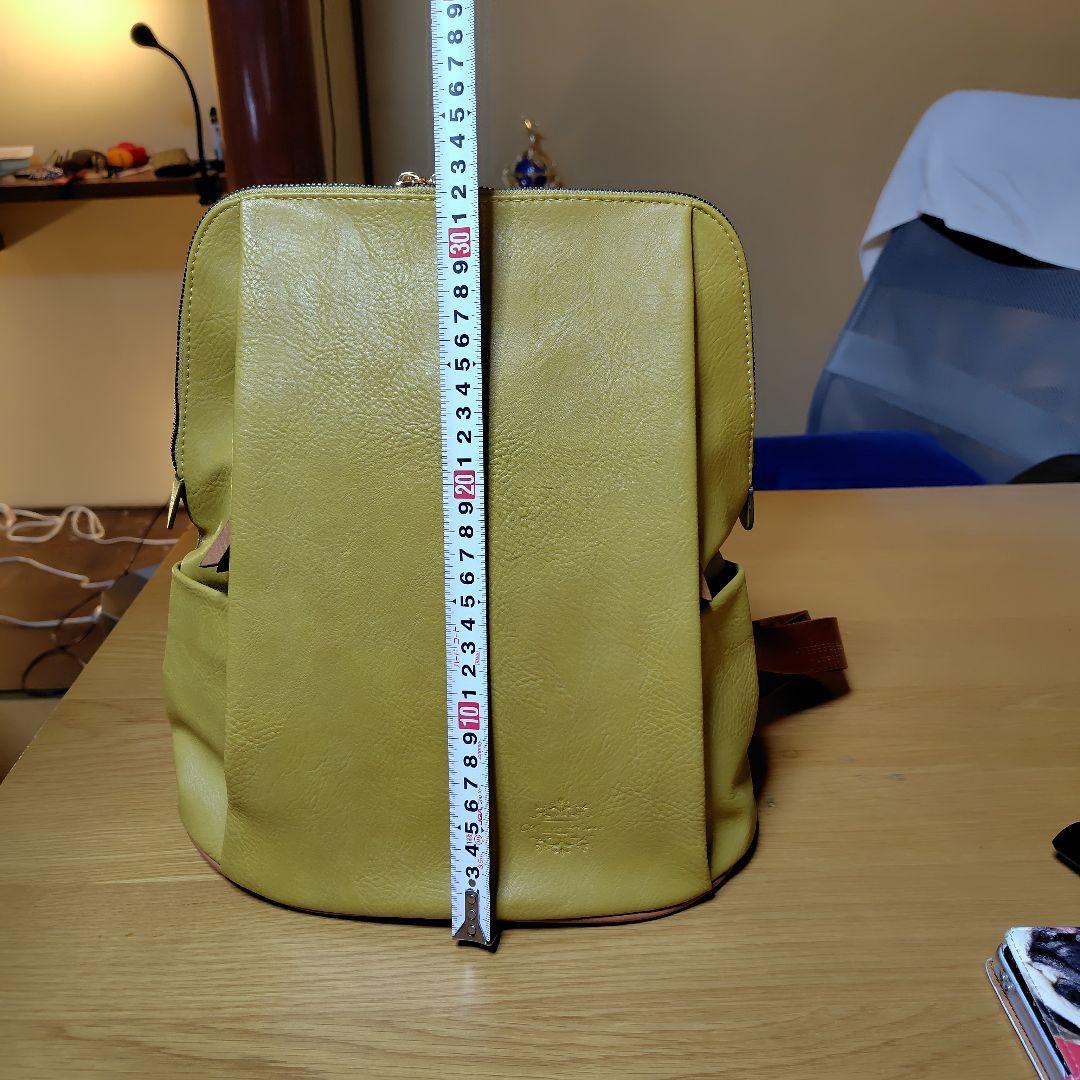 レザー イエローバックパック