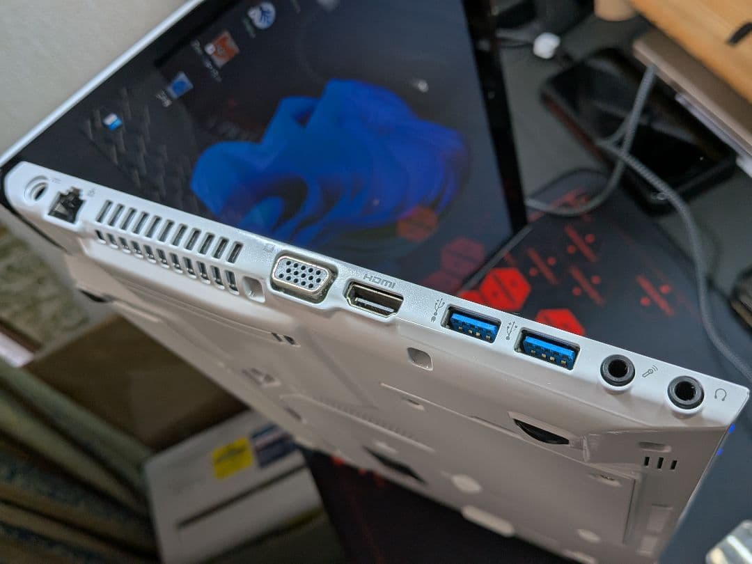 富士通 LIFEBOOK SH54/K モバイルノート美品! Windows11