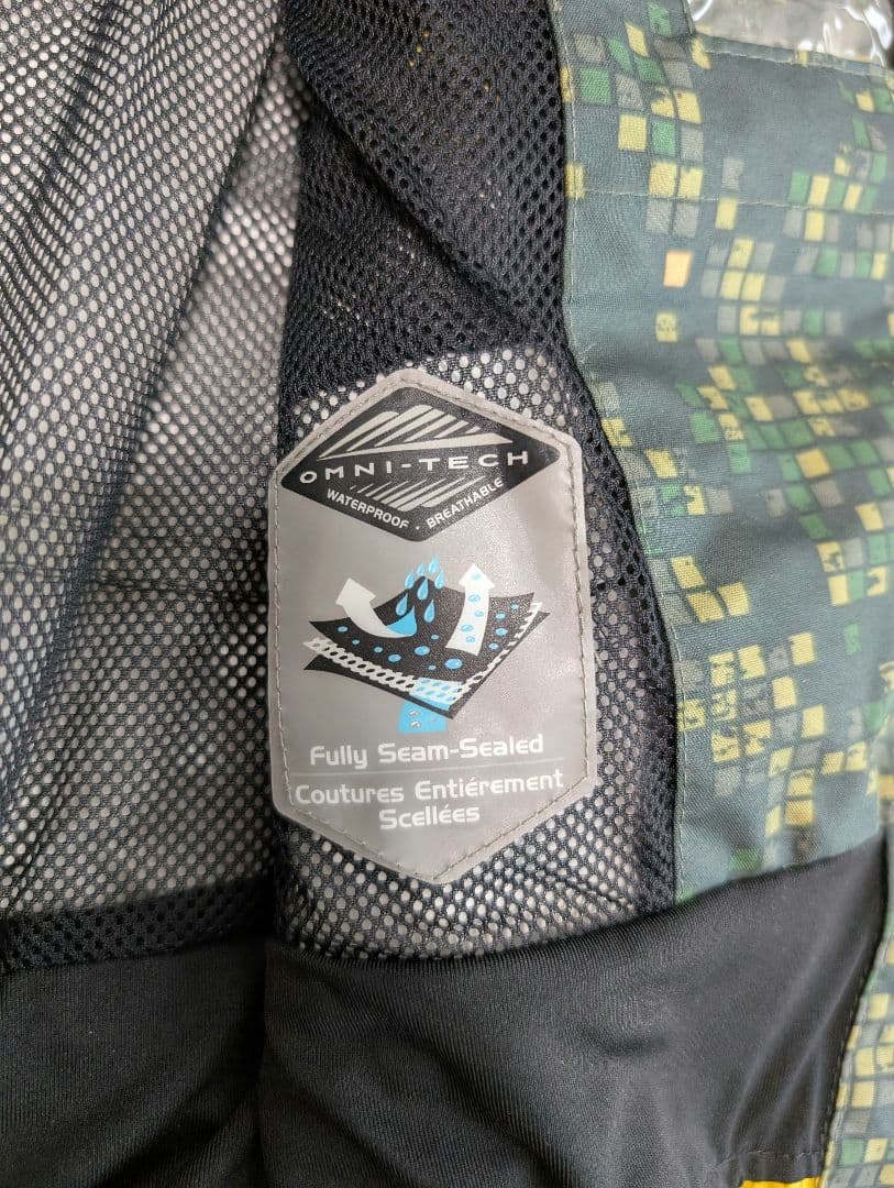 つ*さ様 スノーボードウェアセット（ジャケット/パンツ/グローブ/ニット帽/その