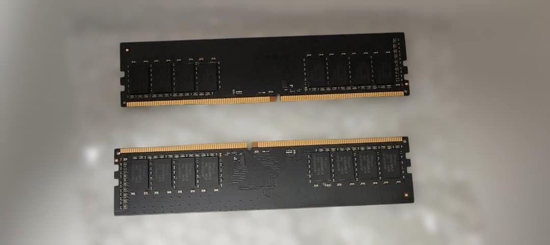 DDR4 16GB 2枚 計32GB 　2666 SKhynix製チップ