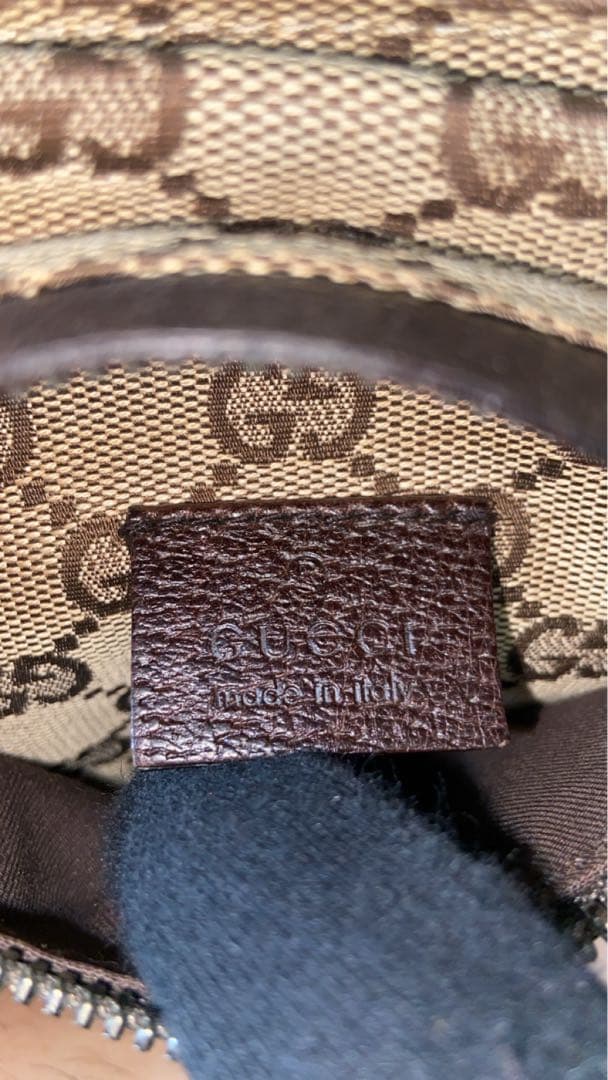 GUCCI ボディバッグ　ウエストポーチ　シェリーライン　GG柄　キャンバス