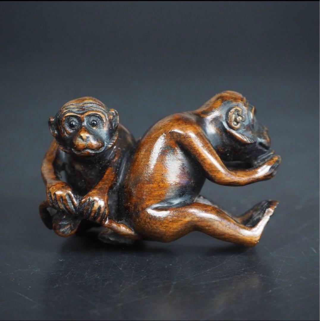 送料無料　時代物　緑檀根付