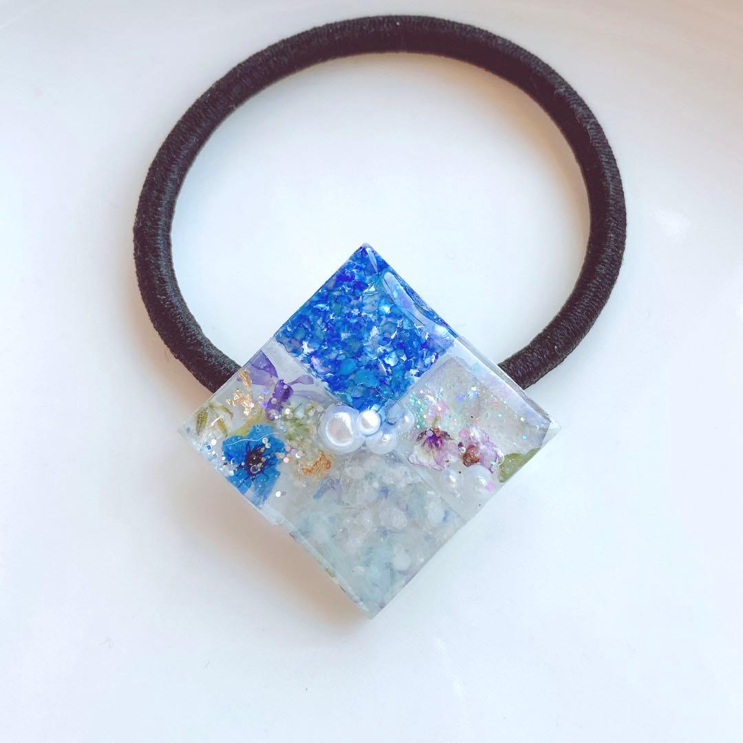 レジンヘアゴム　シェル　紫陽花　青　個性的　お花　パール